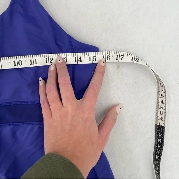 LULULEMON Women’s Athletic Tank Top Crisscross strap back with mesh purple sz 10 - Picture 9 of 10